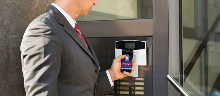 5 COMMERCIAL DOOR LOCK TYPES THAT KEEP YOUR BUSINESS SAFE IN COLORADO